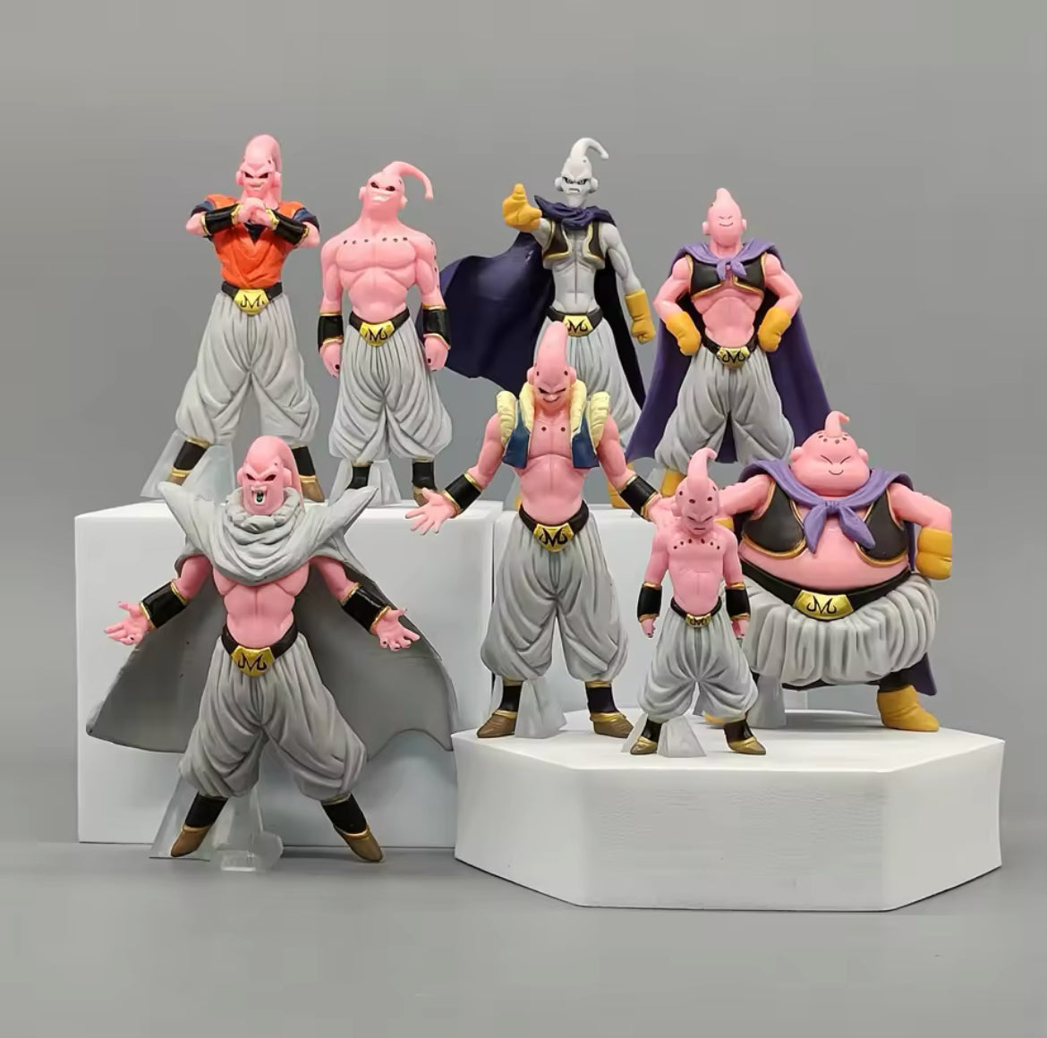 Tutte le Forme Di Majin Buu Set Da 8 Action Figure Dragon Ball